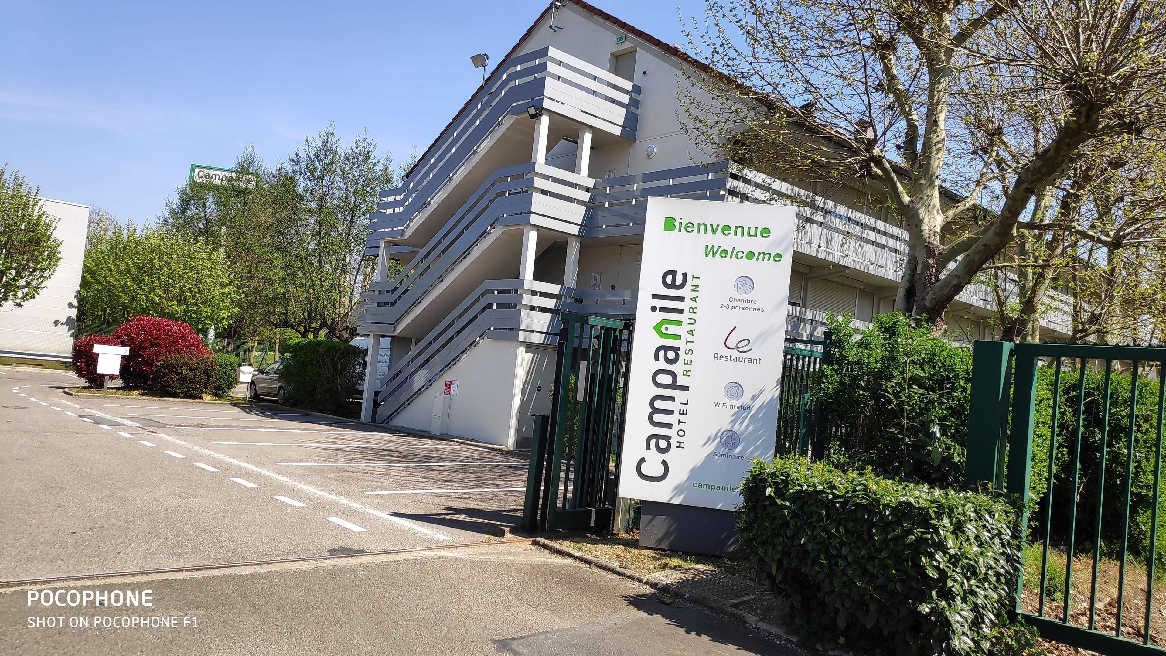 Hotel Campanile Plaisir