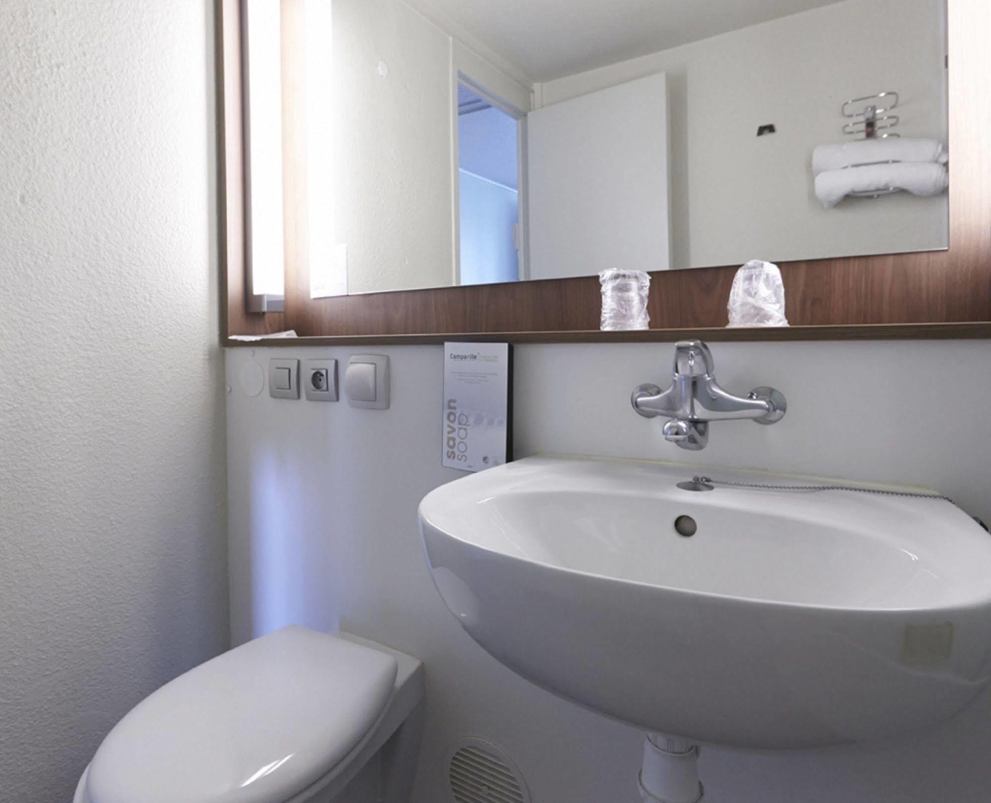 Campanile Hotel Plaisir